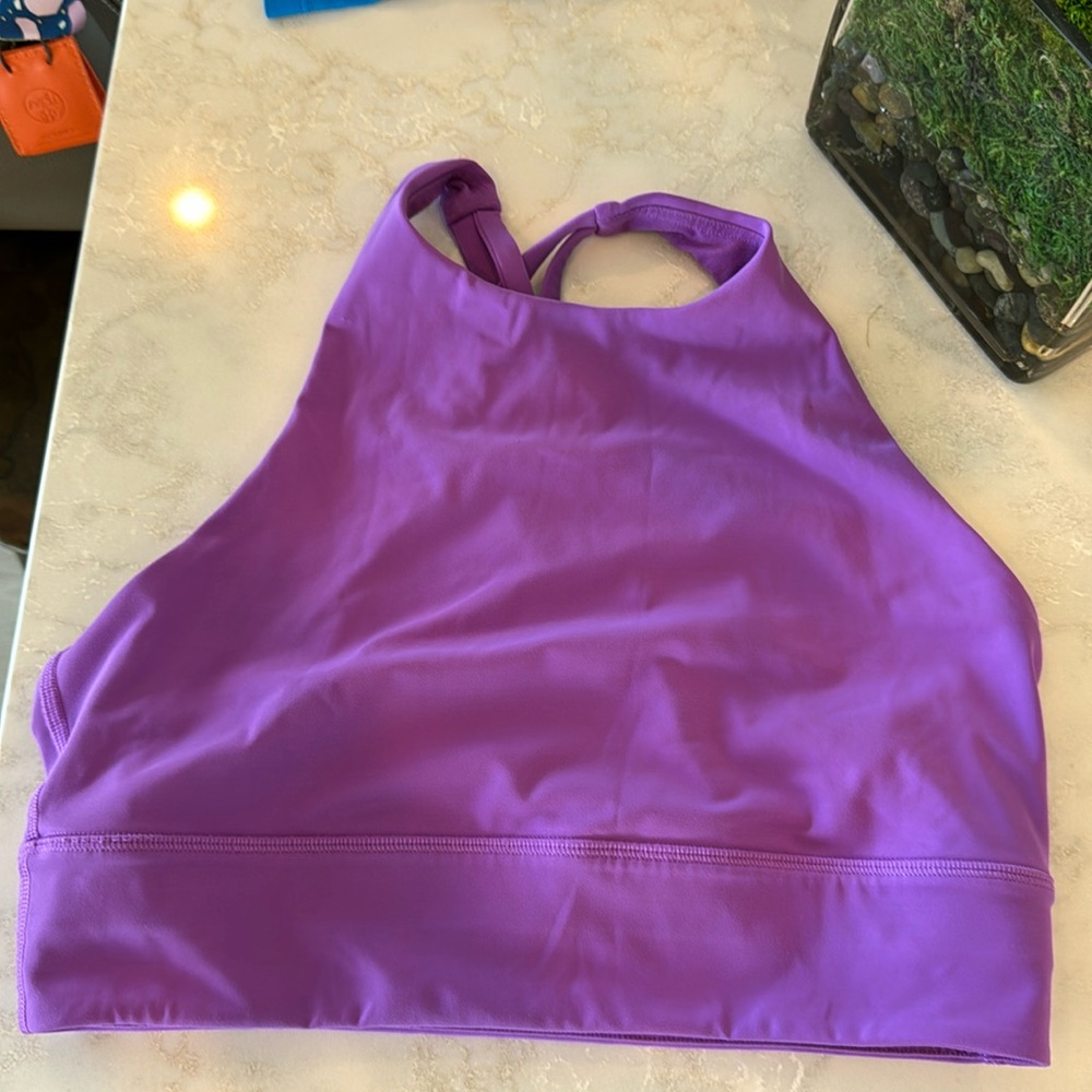 Lululemon high neck bra